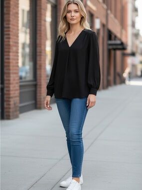 Ann Taylor, Polyester blouse, long sleeve v-neck top sz XL